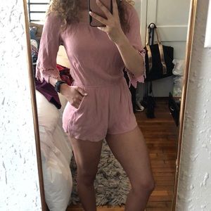 Light-pink romper/jumpsuit